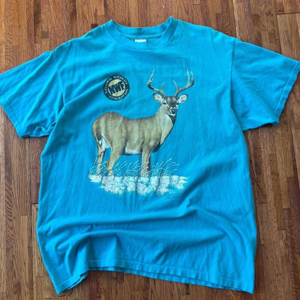 Delta Men's multi T-shirt